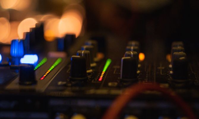 grooveshout.com